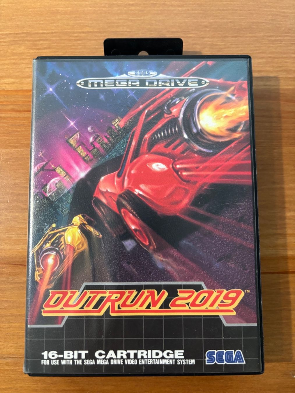 Sega Spiele: Outrun 2019 [Mega Drive] - komplett – Gebraucht aus Killwangen von  1