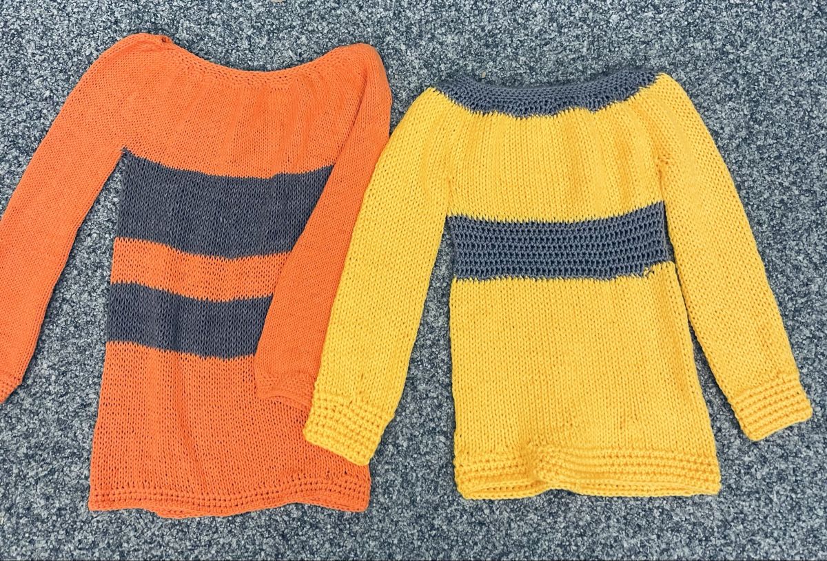 Pullover & Sweatshirts: Zwei Pullover orange/grau und gelb/grau Grösse M  – Neu und originalverpackt aus Au ZH von Jaggy4