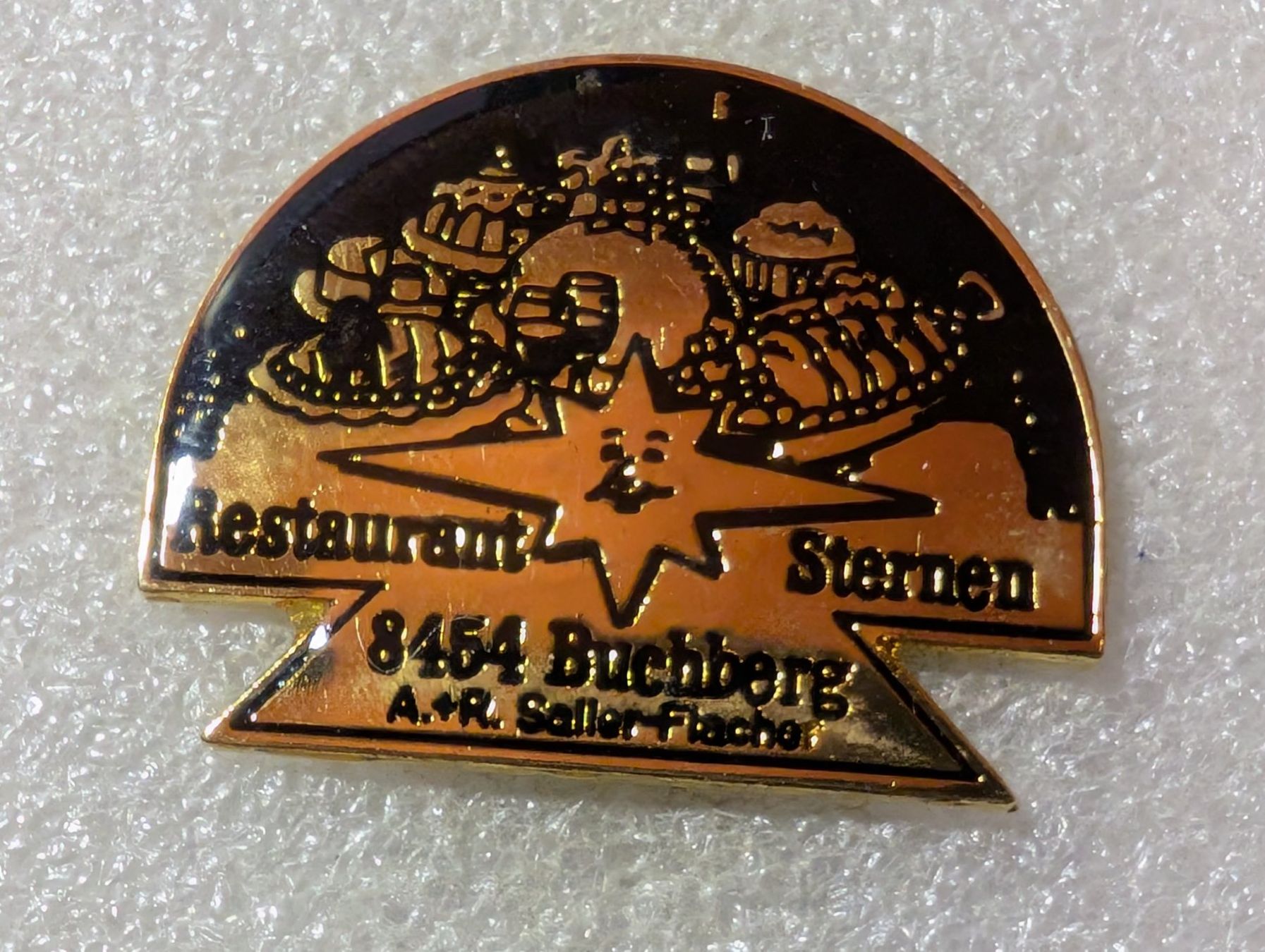 Placchette & Badge: Ansteckpin 64: Restaurant Sternen Brechberg – Usato da Oppligen venduto da Pin-Fall-Shop