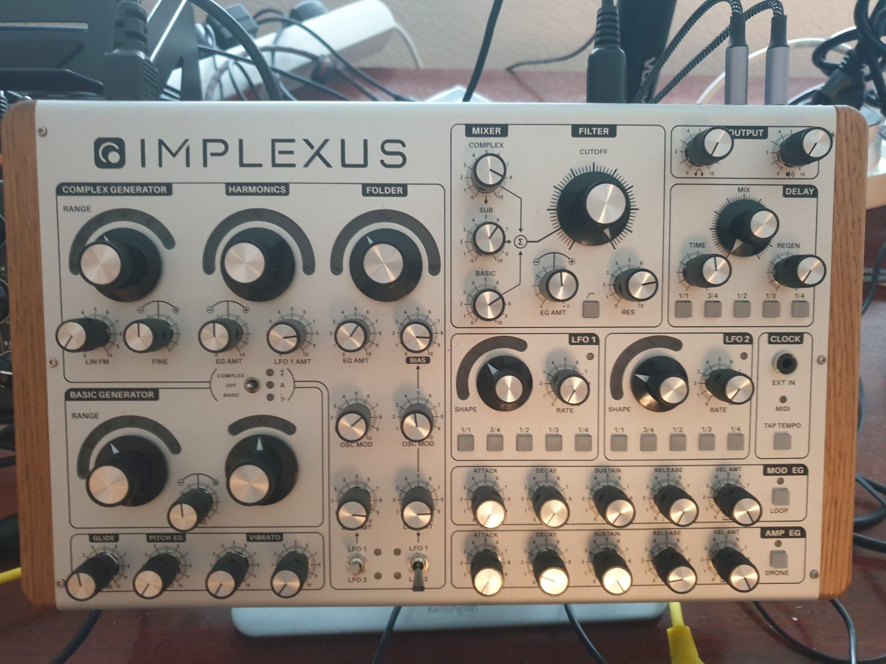 Instruments de musique: Majella Audio Implexus – Neuf avec emballage d'origine à Fribourg par Lancius
