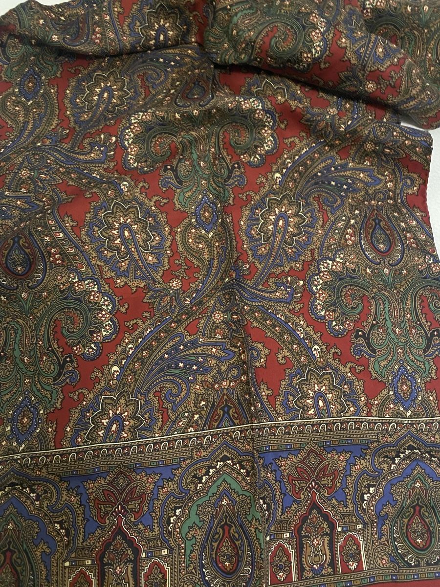 Foulards, Tücher & Schals: Seiden Schal 🌸 – Gebraucht aus Opfikon von Luis144 6