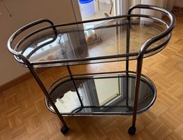 Servierwagen mit 2 Glasplatten Chromgestell Rollen