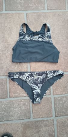 NEU PULP Sportliches Bikini mit tropischem Muster M eher S