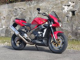 Aprilia Tuono 1000ccm 1. Generation mit starkem Rotax V2