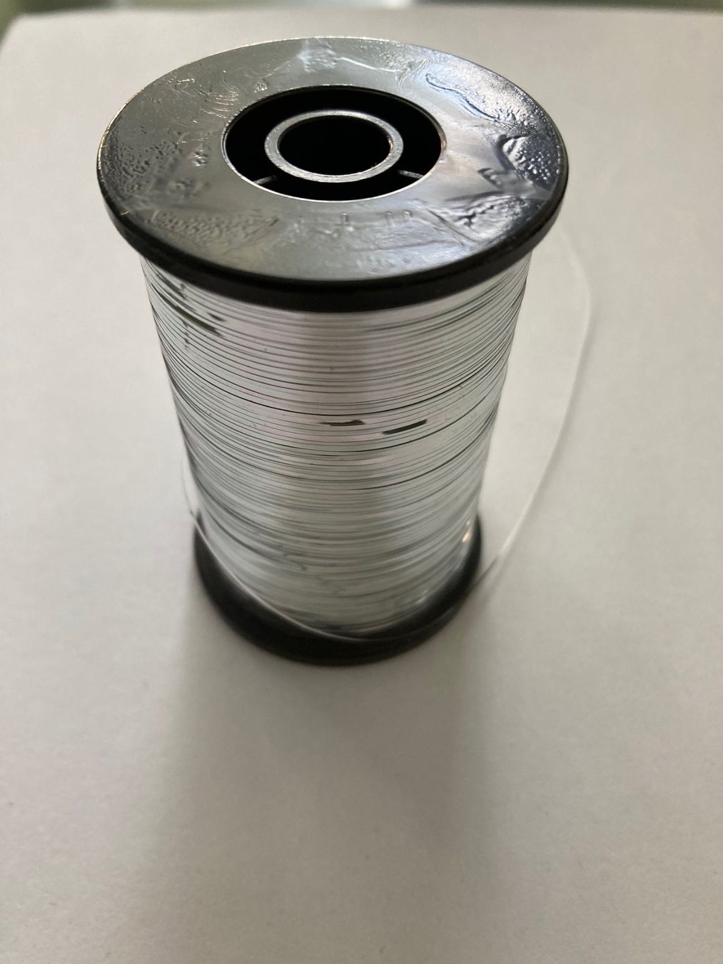 Cordicelle & Fili: Handarbeitsgarn Polyester Bändchen Silber – Nuovo (secondo la descrizione) da Rifferswil venduto da IMRUTSCH 1