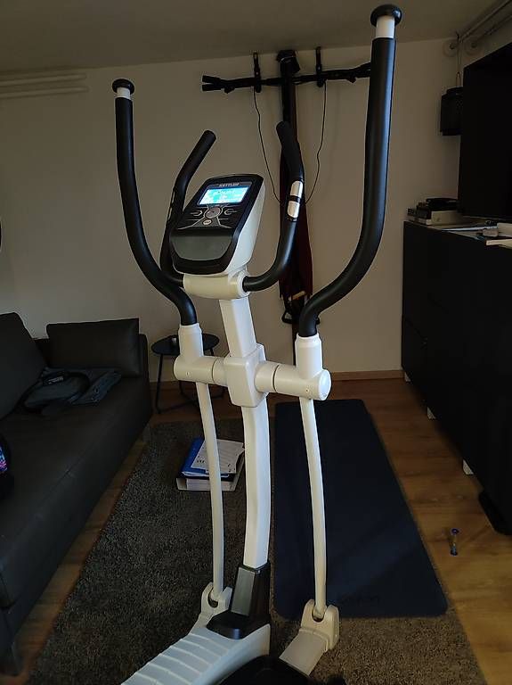 Hometrainer: Crosstrainer Kettler Rivo P – Usato da Flüelen venduto da pri_7p8g