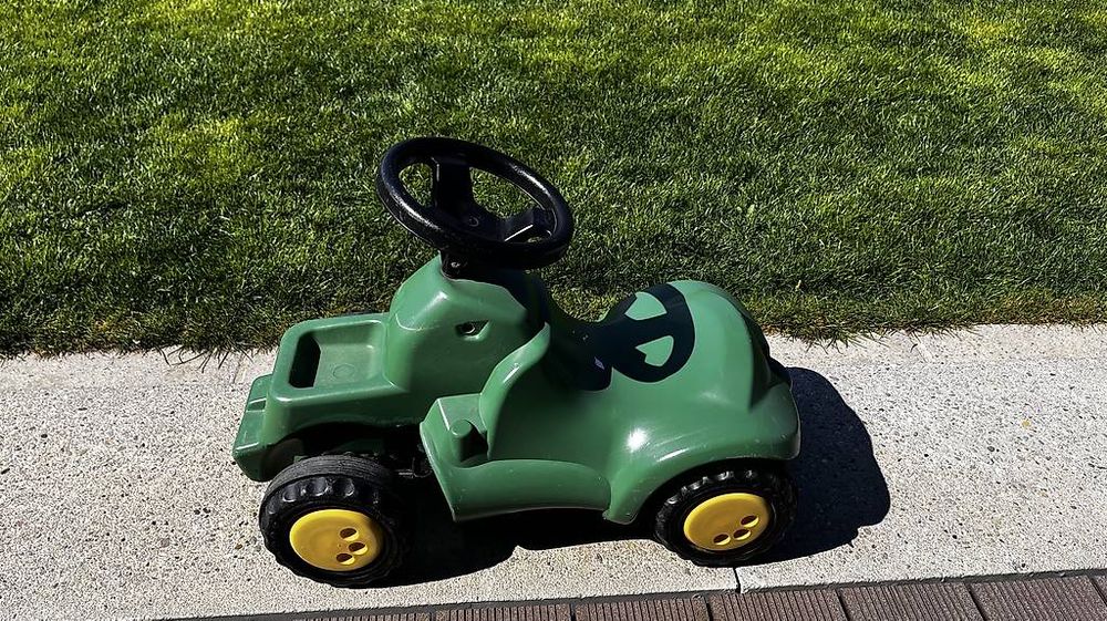 Bobby Car grün (Gebraucht) in Wichtrach für CHF 9 – nur Abholung auf ...