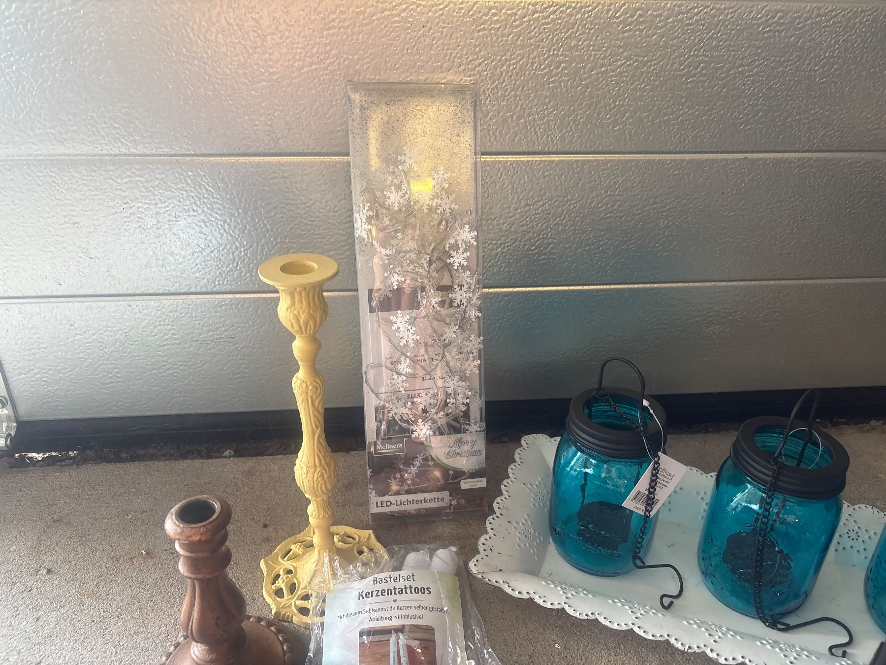Tutte le decorazioni: Flohmarkt LOT – Usato da Aarwangen venduto da kah_79t5 1
