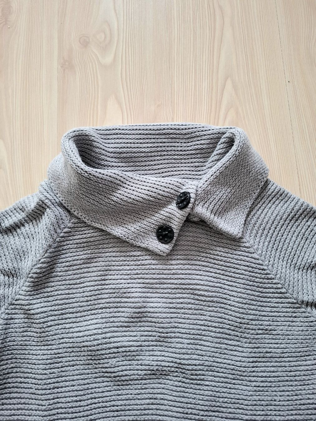 Maglioni & Felpe: Pull en tricot gris – Usato da La Chaux-de-Fonds venduto da matsujun 1