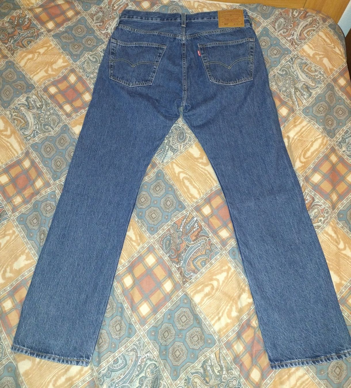 Levi's Jeans: Levis 501 W33/L30 – Nuovo (secondo la descrizione) da Effretikon venduto da VanPersie 1