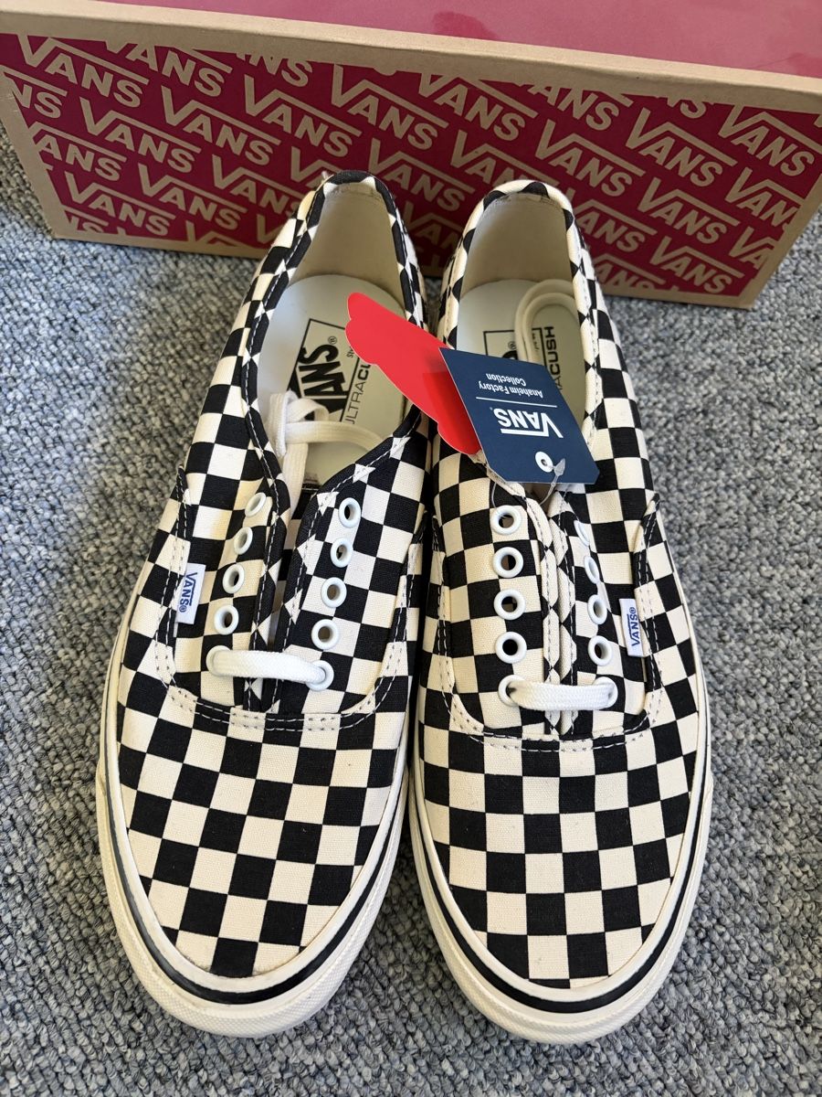 Vans Scarpe da uomo: Vans Anaheim Factory Authentic 44 DX – Nuovo e nell'imballaggio originale da Otelfingen venduto da Boosted 1