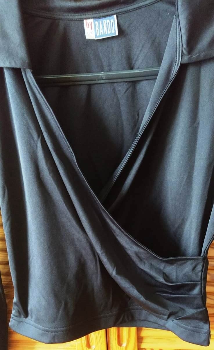 Top: Top mit Kragen, Schwarz - Grösse 170 - – Nuovo (secondo la descrizione) da Zürich venduto da 1-2-3 1