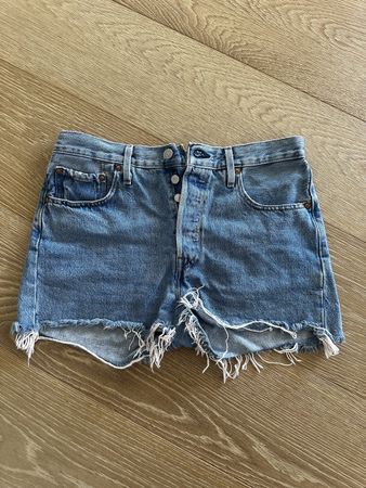 Levis short 501 28W (36/38)