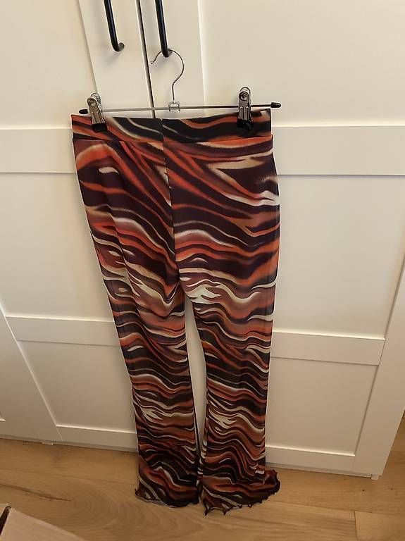 Pantalons: Wilde Hose – D'occasion à Wettingen par monikazefi 1