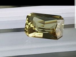 Csarite, Diaspore mit Zertifikat