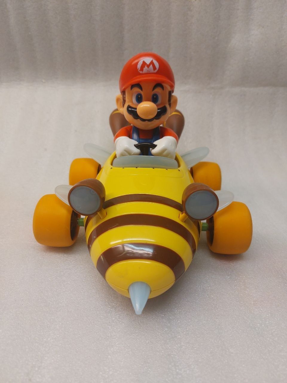 Nintendo Giocattoli: Carrera Mario Kart Bumble V Mario – Usato da Pambio Noranco venduto da Pol69 2