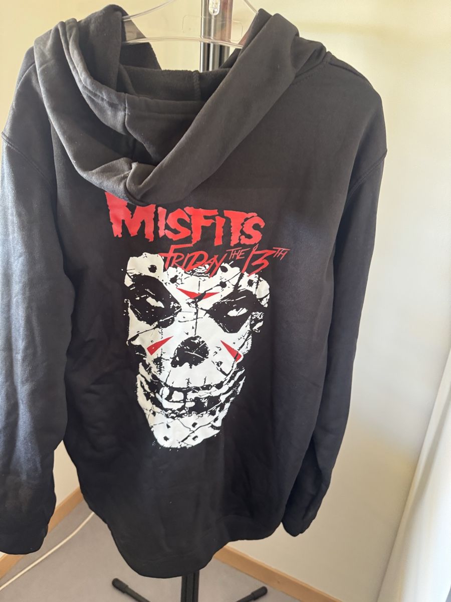 Maglioni & Felpe: Hoodi Misfits – Usato da Zürich venduto da liv.io 1