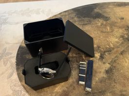 Garmin MARQ Captain Gen 1 Smartwatch Titanium mit Zubehoer