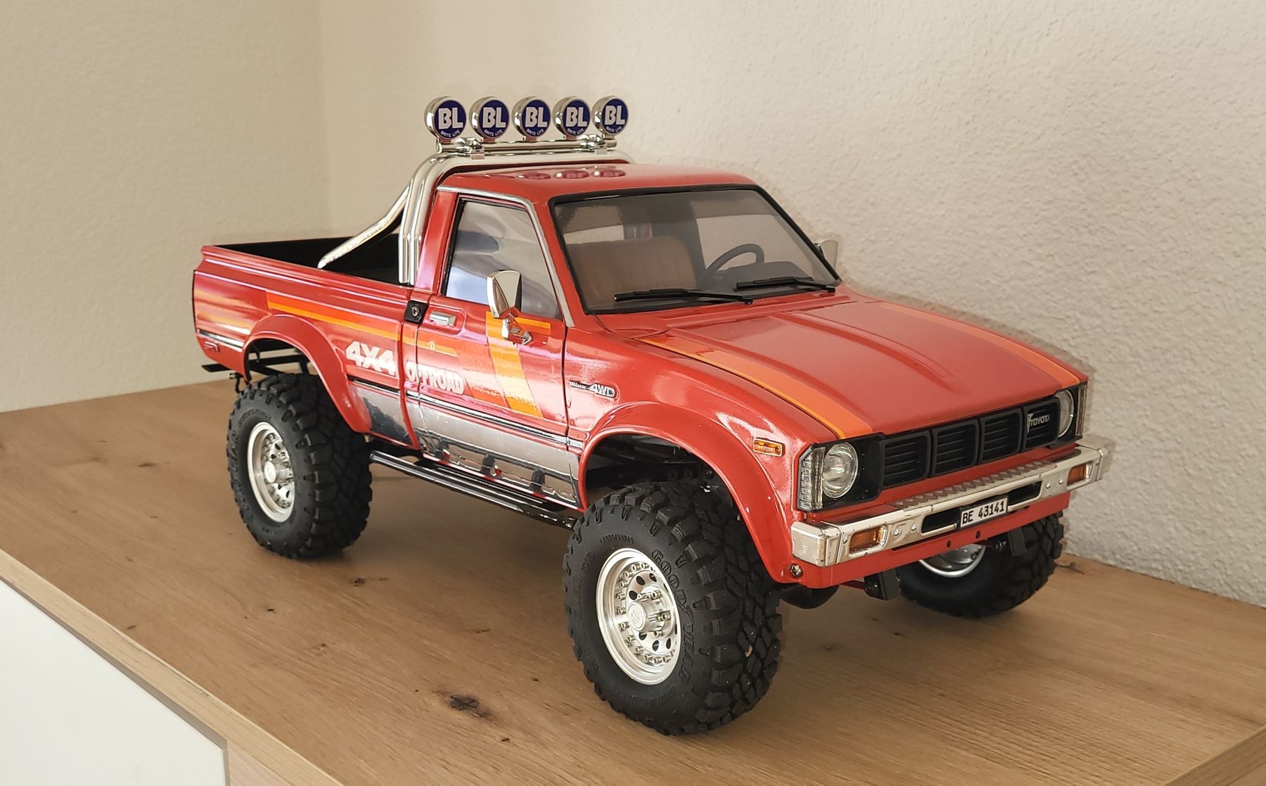 Modellismo RC: Toyota 4x4 PICK-UP 1:10 – Usato da Bottenwil venduto da Toyscout