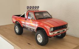 Toyota 4x4 PICK-UP 1:10