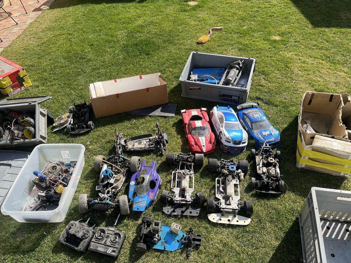 RC Modellbau: Voiture essence thermique – Gebraucht aus Martigny von Soniacastro 1