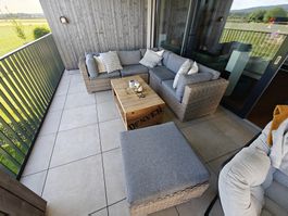 Lounge Sitzgruppe mit Polstern