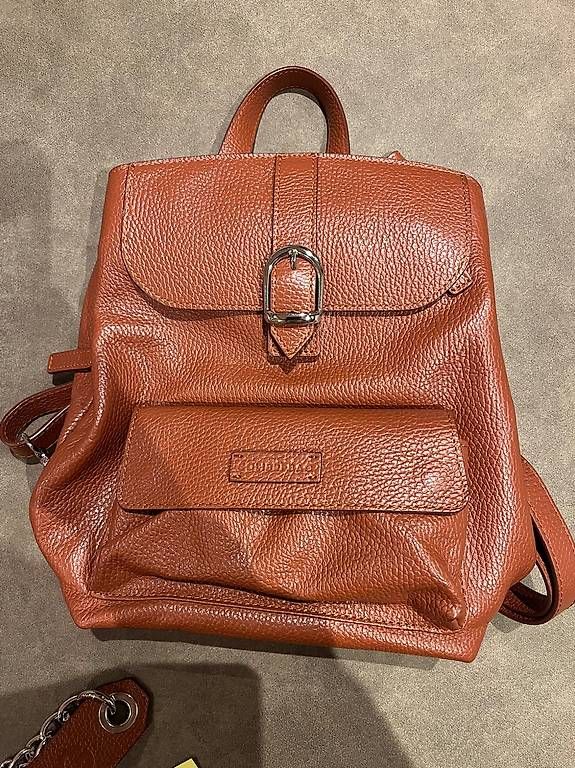 Zaini: Sac à dos cuir véritable – Usato da Lonay venduto da Angelafidji13