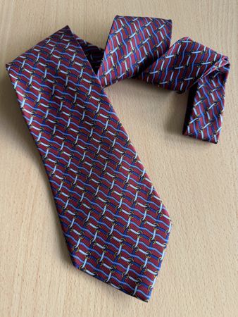 Cravate Gucci Vintage en Soie Rouge et Bleue - Chic
