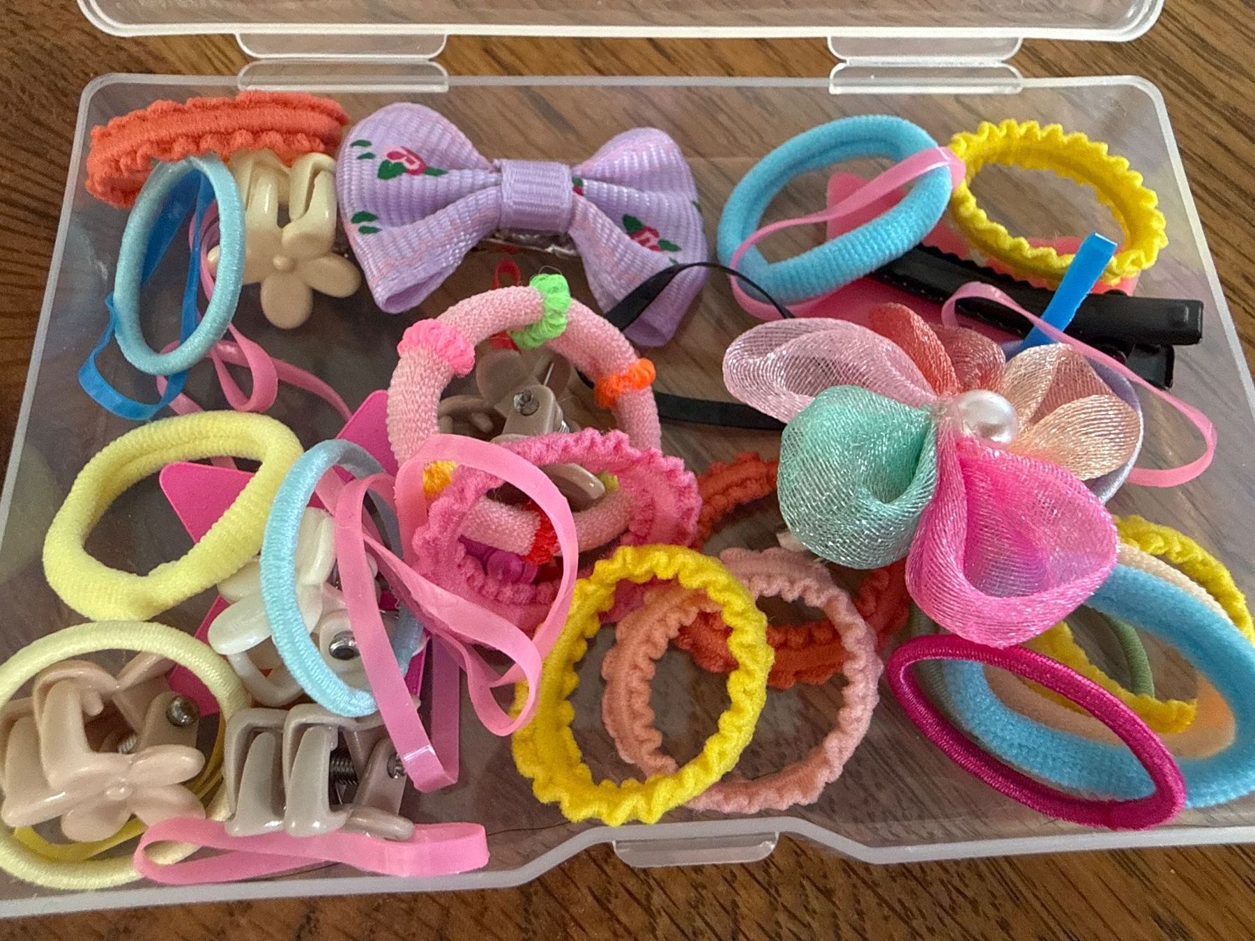 Haarschmuck: 40x niedliches Haargummi-Set-Mädchen- Accessoires-Haare – Neu (gemäss Beschreibung) aus Teufenthal AG von MeineSchatztruhe