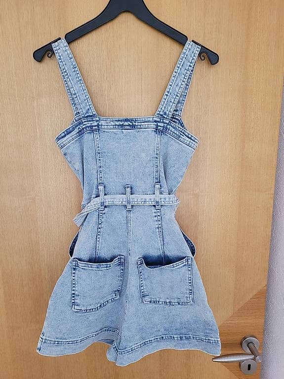 Jumpsuits: Mini Jumpsuit Jeans - Grösse S Blue Denim – D'occasion à Muttenz par Chipsy2009 2