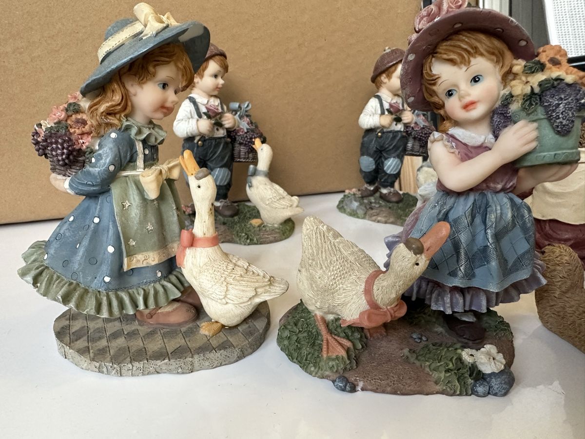 Statuette: Vintage Cherison  Figuren Neu – Nuovo e nell'imballaggio originale da Sevelen venduto da Stopglobal. 5