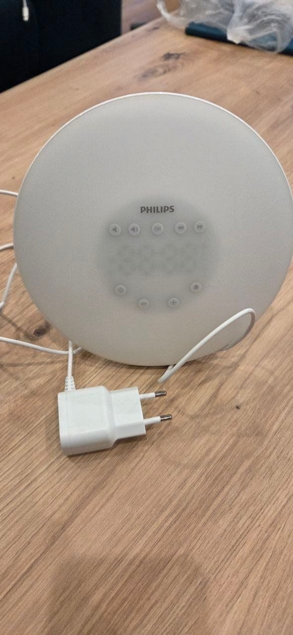 Wecker: Philips Wake-Up Light HF3505 – Gebraucht aus Turgi von hub_p5tg