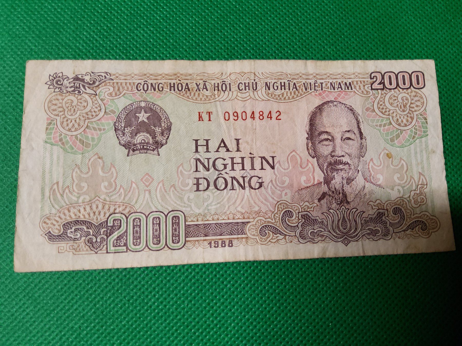 Banconote: Banknote Vietnam 1988 – Usato da Herisau venduto da Nluanalucas