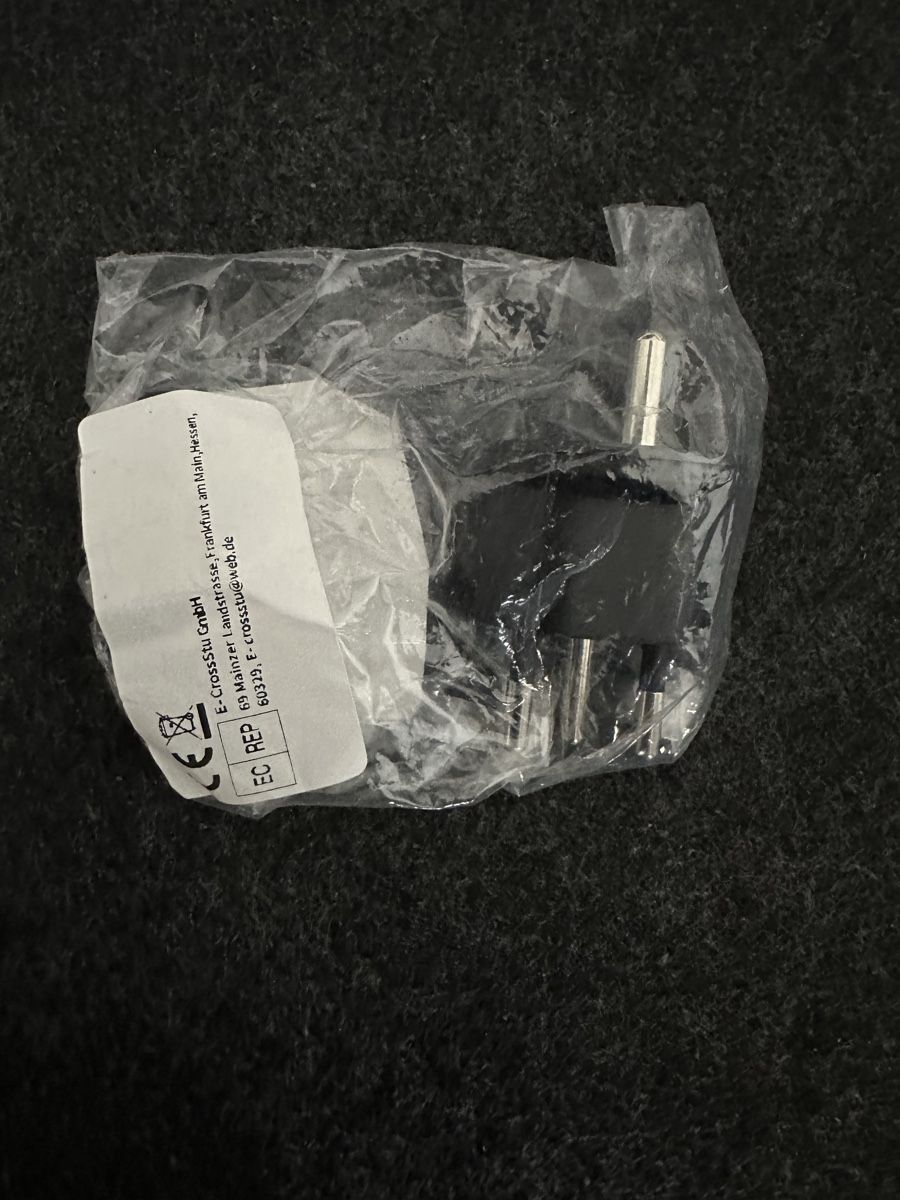 Laufwerke & Adapter: EU-CH Adapter – Neu und originalverpackt aus Thun von tulu_1995