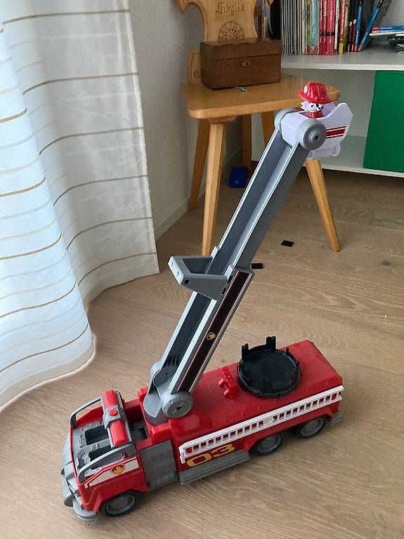 Extincteurs: Feuerwehr Löschauto Marshall – D'occasion à Cazis par Sibrag 1