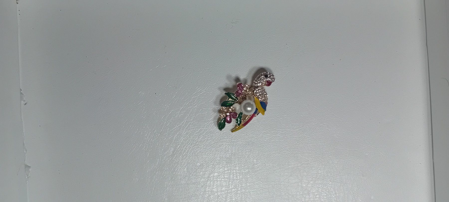 Broches & Aiguilles: modeschmuck brosche mit kristall – Neuf (Voir description) à Basel par bij_5hqd 2