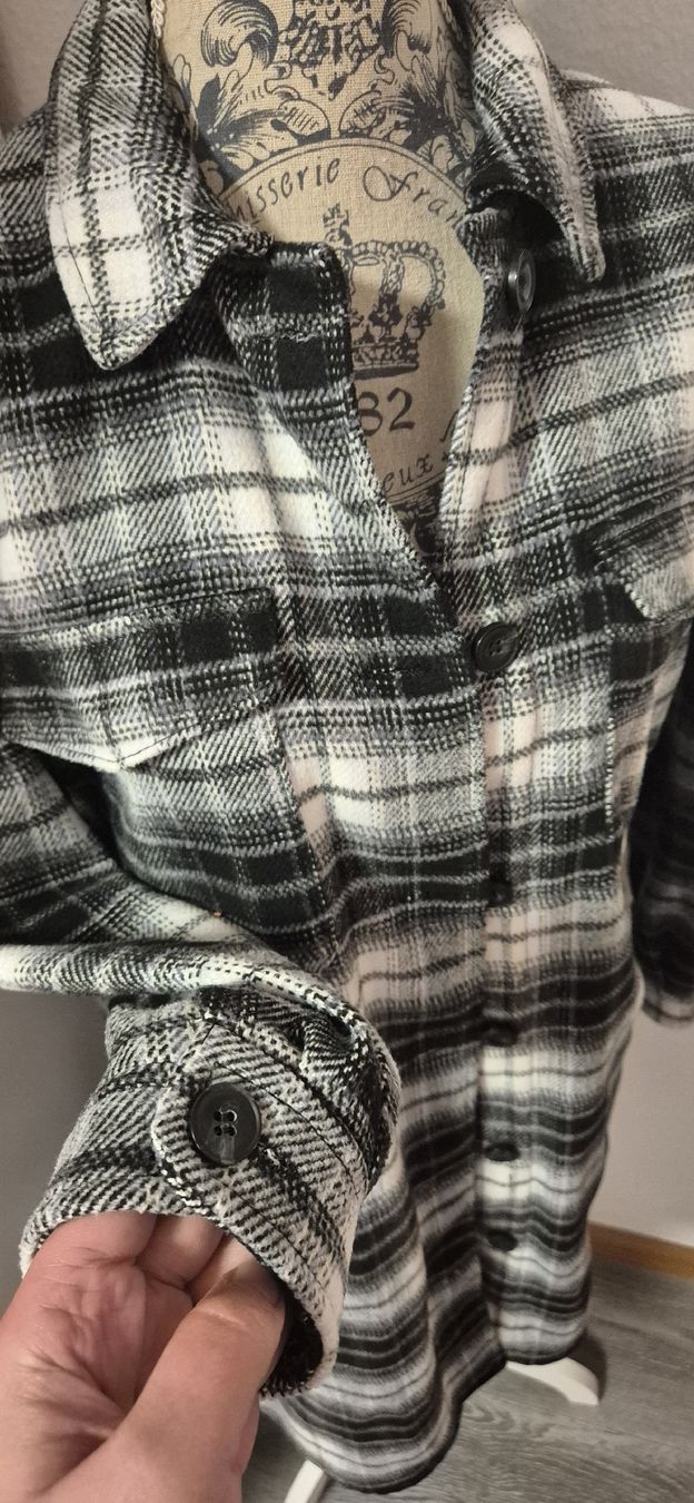 H&M Giacche: H&M Hemdjacke Gr.S – Usato da Basel venduto da PinkSmile 2