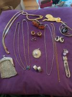 lot bijoux diverses 