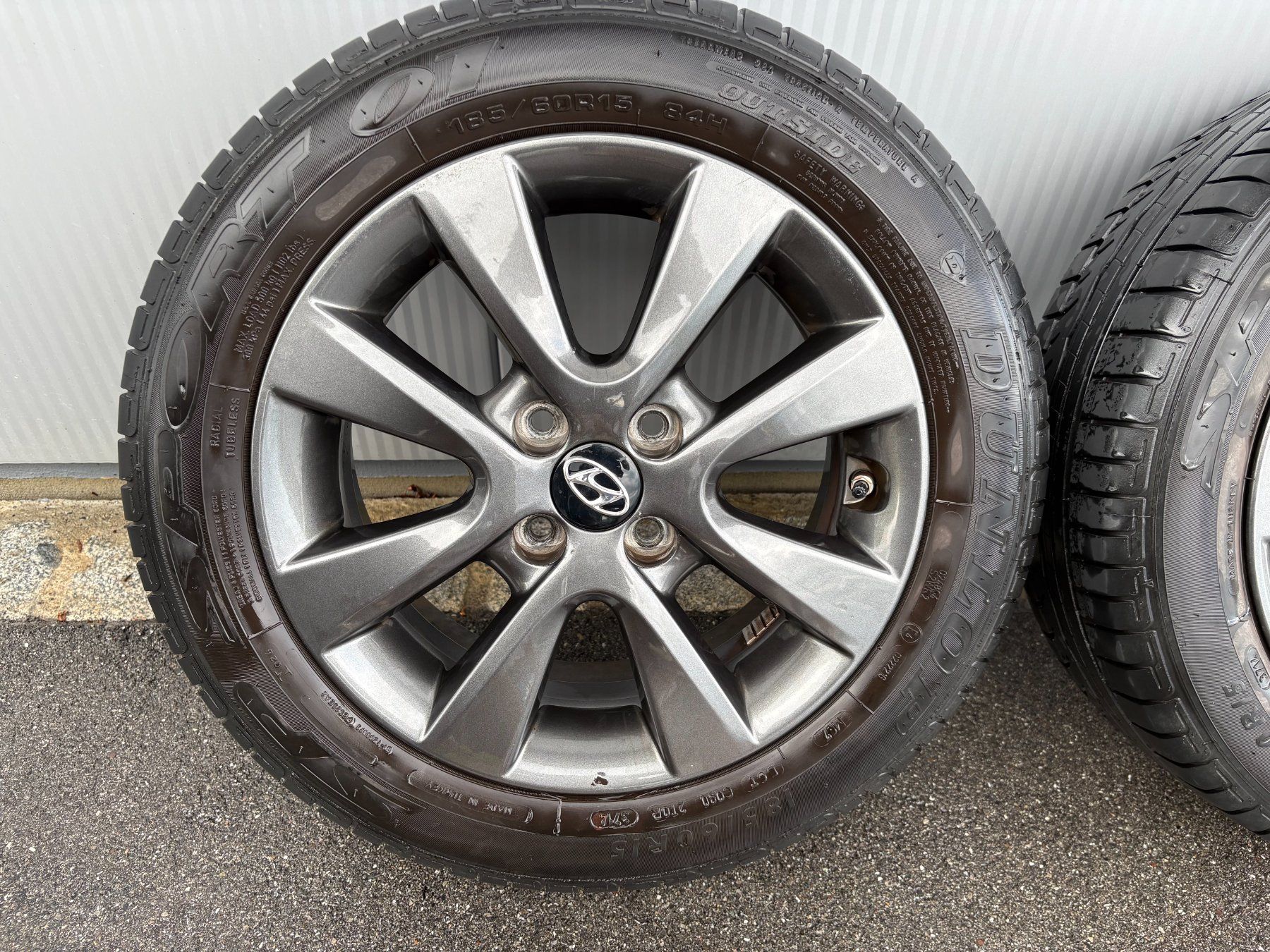Hyundai Pneus & Roues: Hyundai i20 Räder – D'occasion à Montlingen par Hanni0 1