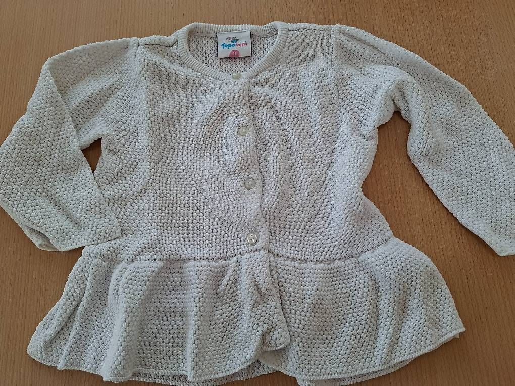 Pulls et sweat-shirts: Jäckchen Gr. 86 – D'occasion à Andwil TG par Dorro