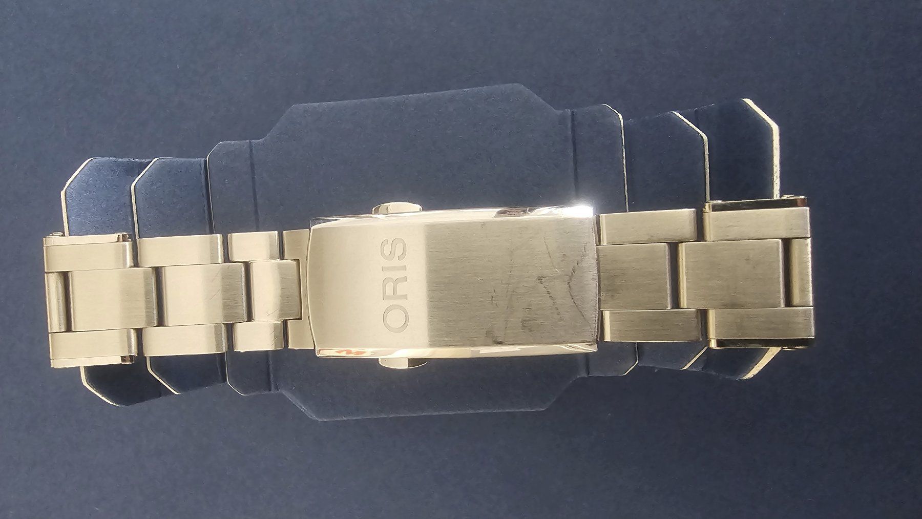 Oris Montres: Oris Divers Date 39mm Beige / September 2025 – D'occasion à Altendorf par Coyote1971 2