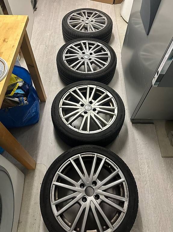 Cerchioni: 17" Felgen und Pneus – Usato da Rüdlingen venduto da Schuhputzer