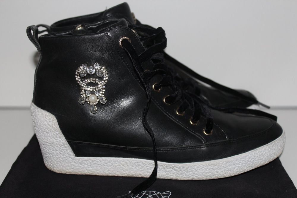 Marc Cain Scarpe da donna: Marc Cain Ledersneakers mit Strass - Gr. 41 – Usato da Zürich venduto da JOD213