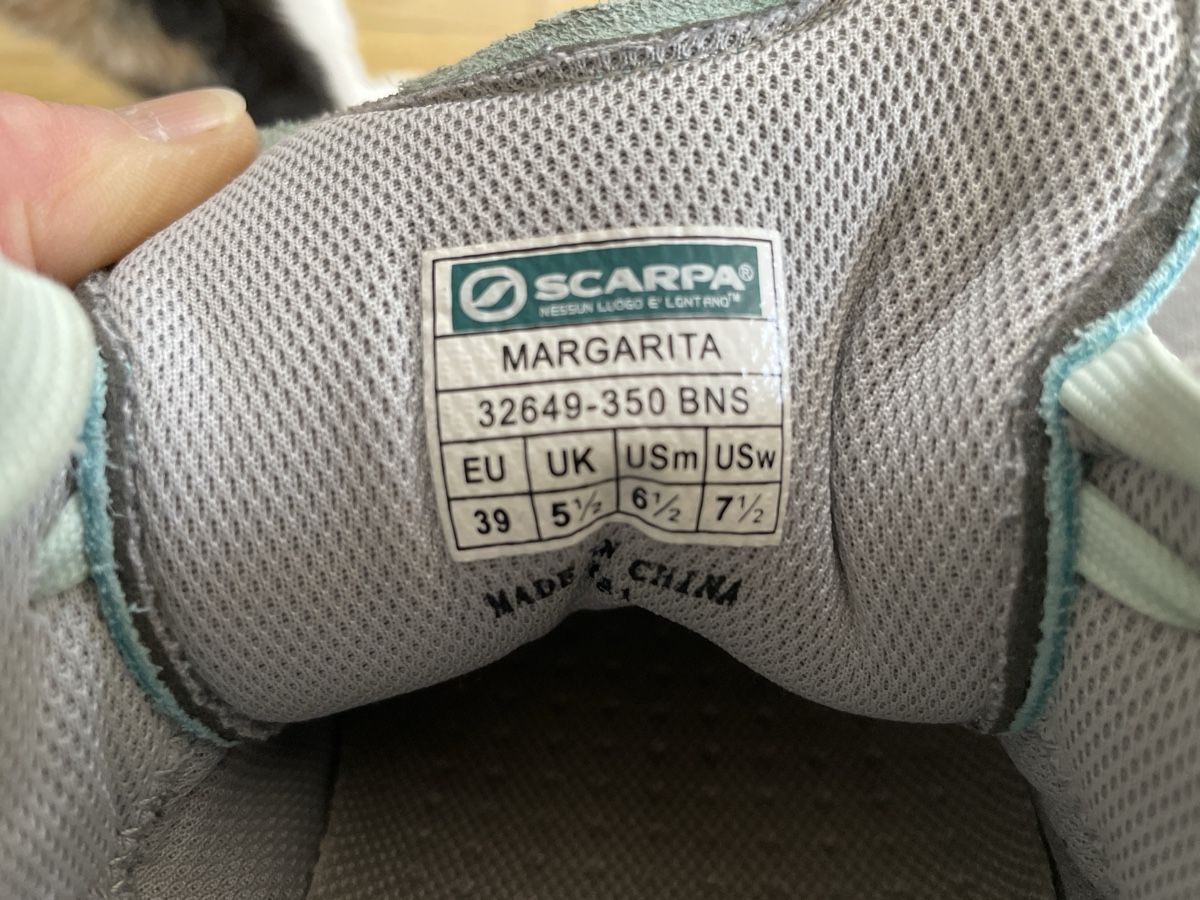 Scarpa Damenschuhe: Trekkingschuhe Scarpa Gr 39 – Gebraucht aus Ebmatingen von Reva-Sue 4