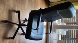 Büro & Gamingstuhl Kunstleder schwarz drehbar gutem Zustand
