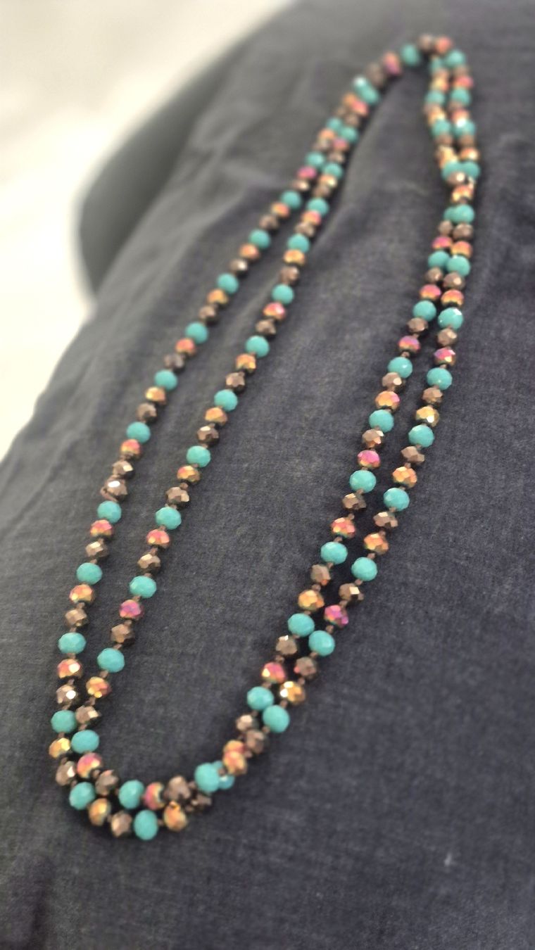 Catenine: Collana lunga perle turchesi e dorate nuova – Nuovo (secondo la descrizione) da Giubiasco venduto da Stefaniav 1