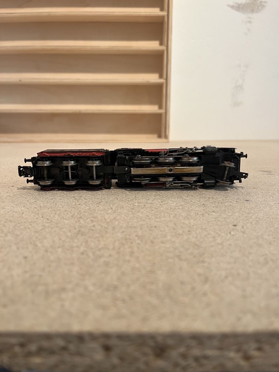 Märklin Modellini di ferrovie: Märklin DB BR 24 058 – Usato da Oftringen venduto da PhilBraMan 2