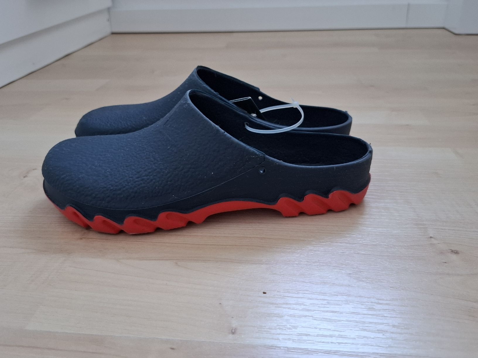 Parkside Scarpe da uomo: (Garten) Clocs 38/39, Versand auch – Nuovo (secondo la descrizione) da Neuenhof venduto da summer_25