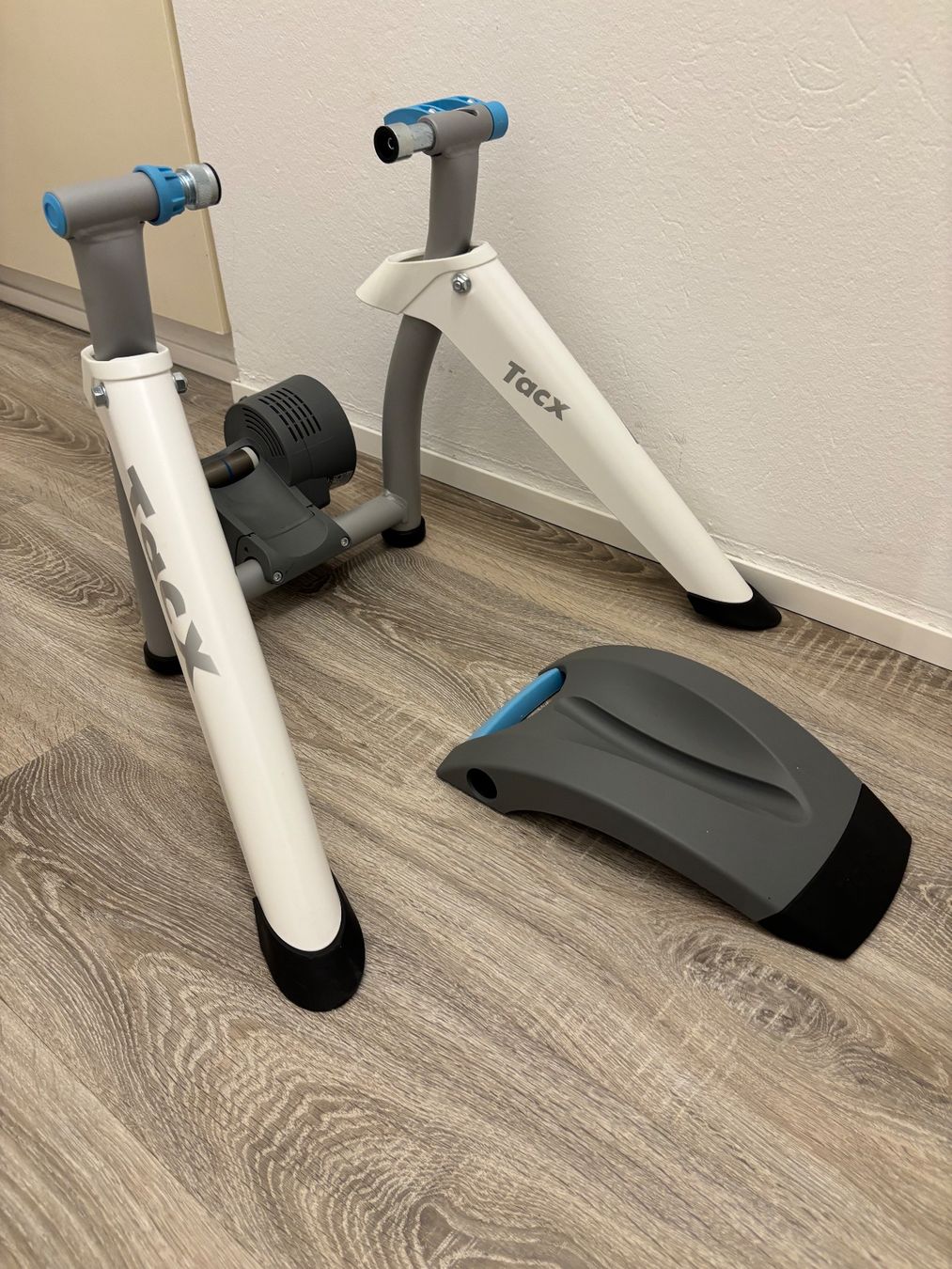 Tacx Hometrainer: Tacx – Nuovo (secondo la descrizione) da Grenchen venduto da maiky191 2