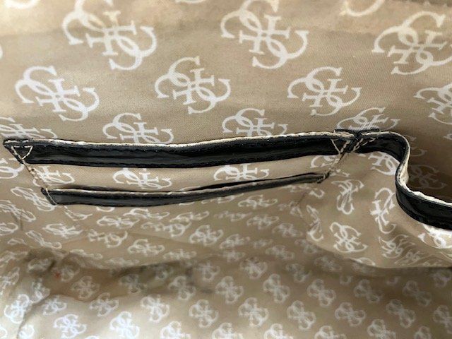 Guess Borse da donna: Sac + portefeuille Guess – Usato da Marin-Epagnier venduto da rchouchouu 2